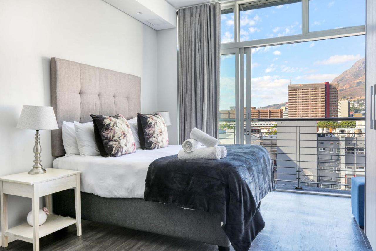 Backup-Power Mountain View Trendy Apartment Cape Town Bagian luar foto
