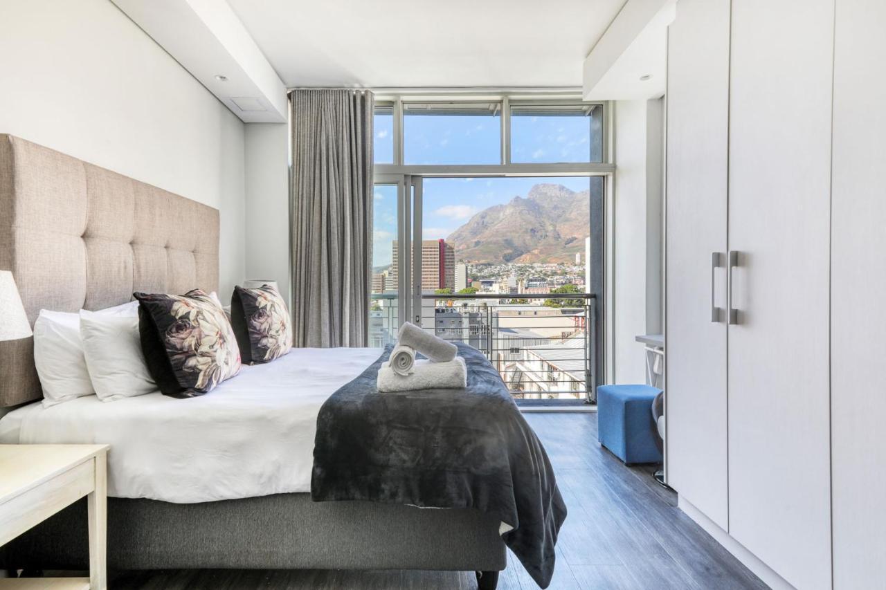 Backup-Power Mountain View Trendy Apartment Cape Town Bagian luar foto
