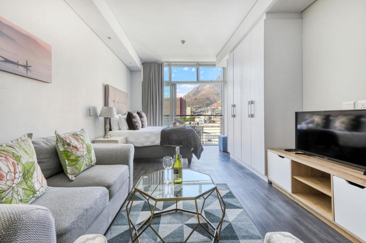 Backup-Power Mountain View Trendy Apartment Cape Town Bagian luar foto
